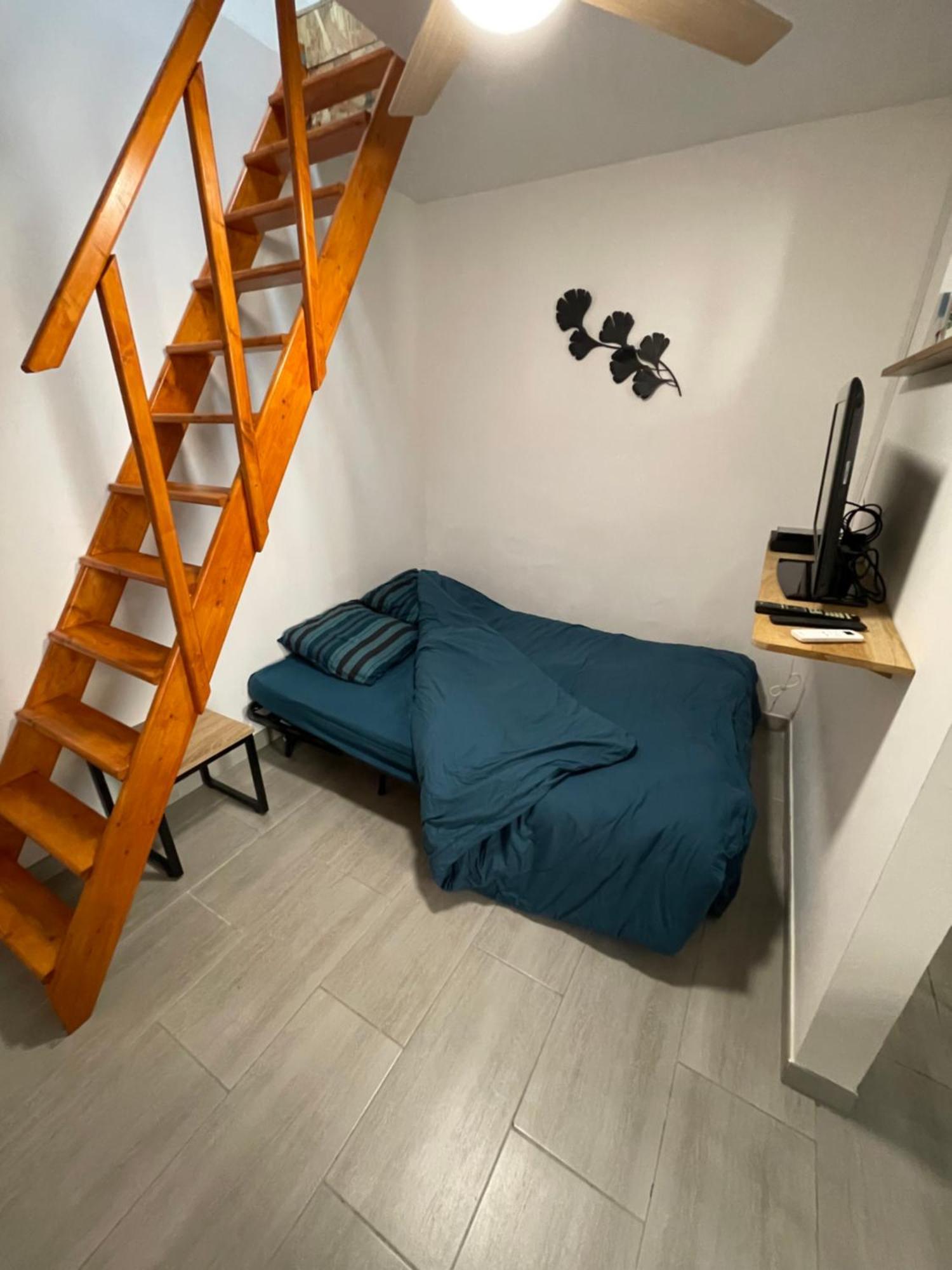 Chez Sonou , Nimes Centre Apartamento Exterior foto