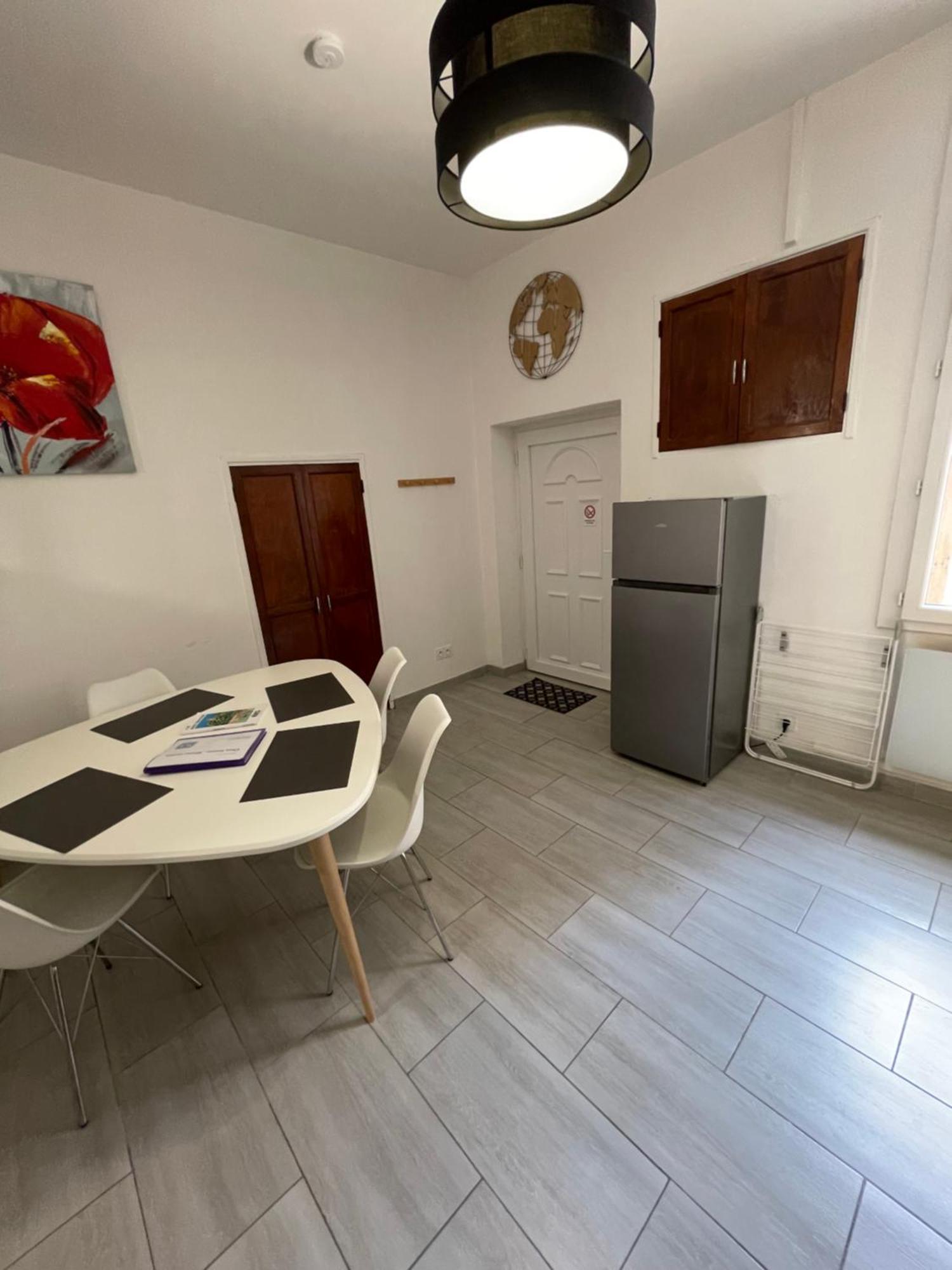 Chez Sonou , Nimes Centre Apartamento Exterior foto